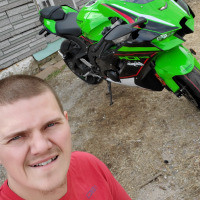 Kyle J Farmer