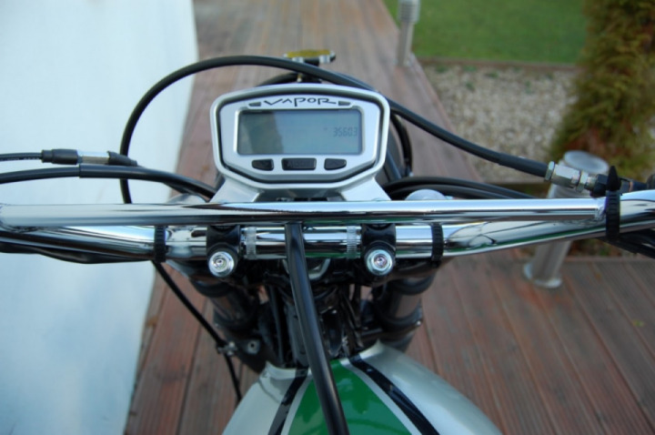 How to build your very own nx650 streettracker, Part #6