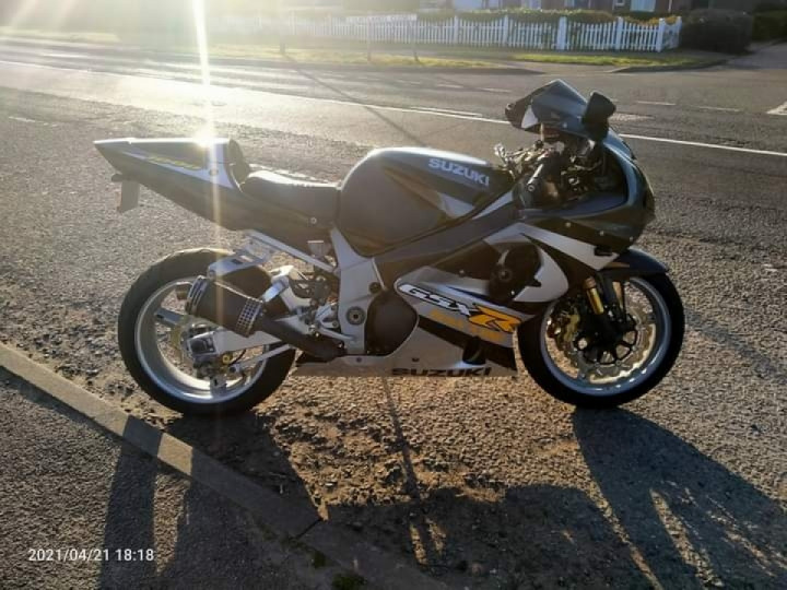 Latest picture sunshine new m.o.t new break discs and pads new rubber ?