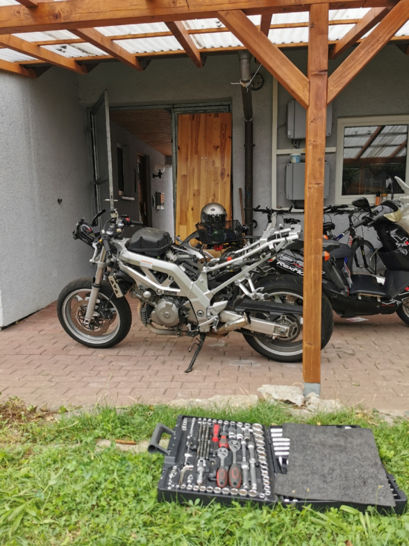 Das Bike wird wieder Aufgebaut