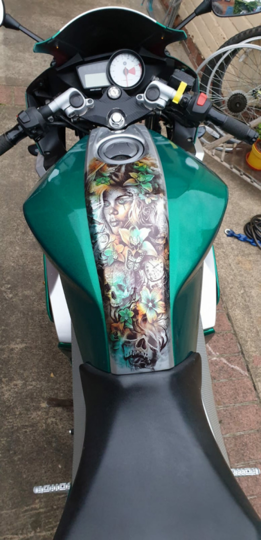 Yzf r125