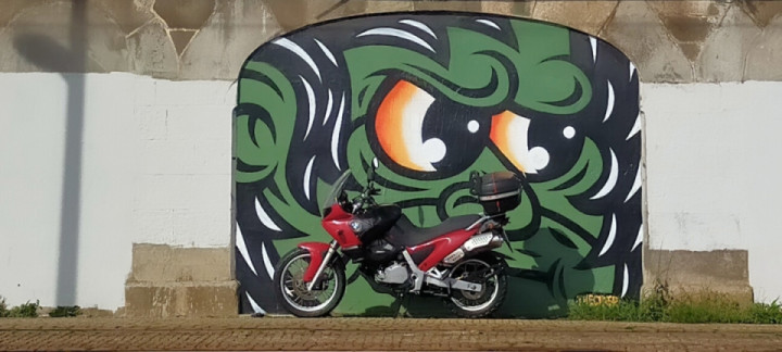Nothing like a small ride after lunch... to help digestion ?