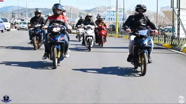Group photos of Yamaha T135 CryptonXcom club
