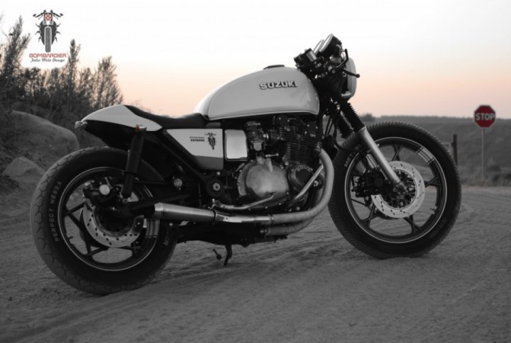 The history of the building of a cafe racer. The final stage of the assembly.