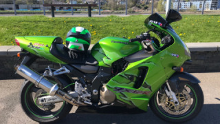 Kawasaki Ninja ZX-12R - bessy