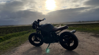 Suzuki GS 500 - Suzuki GS500E Scrambler