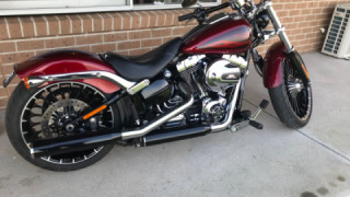 Harley-Davidson Breakout