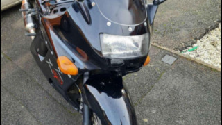 Kawasaki ZR-X 1100