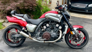 Yamaha V-MAX - the Beast