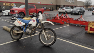 Suzuki DR 250