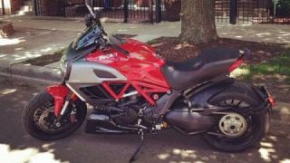 Ducati Diavel 1200