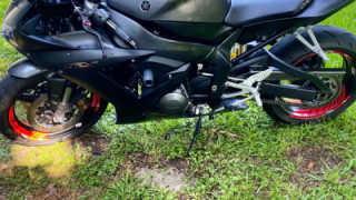 Yamaha YZF R1