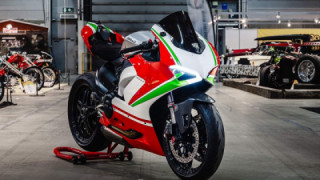 Ducati Panigale V2