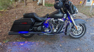 Harley-Davidson Street Glide - Sexy Beast