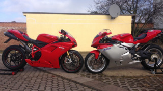MV Agusta F4
