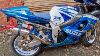 Suzuki GSXR 1000 - Gizza