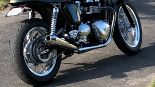 Triumph Thruxton 900