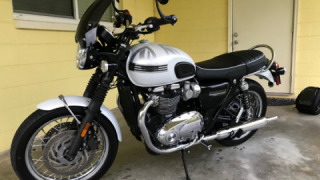 Triumph Bonneville T120