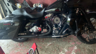 Harley-Davidson Road Glide - Whoopi
