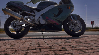 Yamaha YZF 750R-SP - rocket