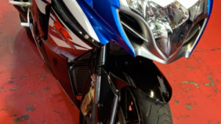 Suzuki GSXR 1000 - Gixxer