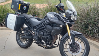 Triumph Tiger 800