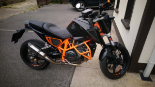 KTM 690 Duke