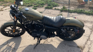 Harley-Davidson Sportster 883 - Low Iron