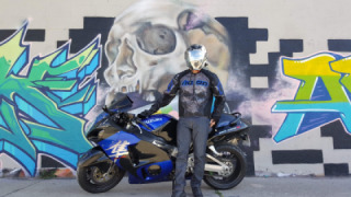 Suzuki GSXR 1300 Hayabusa - We name it the blue busa