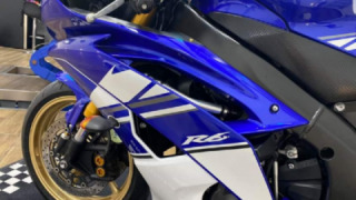 Yamaha YZF R6 - YZF R6