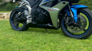Honda CBR 600RR - Yoshi