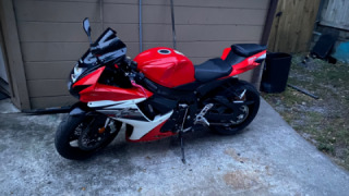 Suzuki GSXR 750