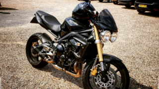Triumph Street Triple 675 R