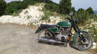 Suzuki GS 400 - JawaZuki