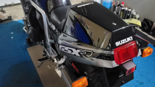 Suzuki GSXR 1100 - 19891100K