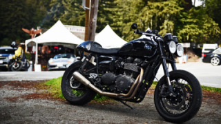 Triumph Thruxton 900