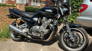 Yamaha XJR 1300