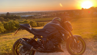 Suzuki GSXS 750