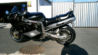 Suzuki GSXR 1100 - Suzzy q