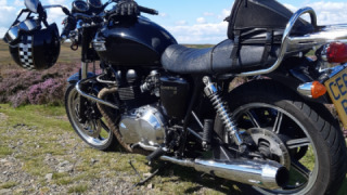 Triumph Bonneville T100