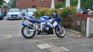 Yamaha YZF R6 - Babe