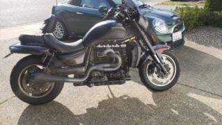 Triumph Rocket III Roadster - Mufass