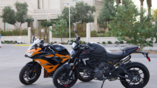 Ducati Monster 900