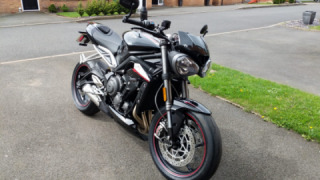 Triumph Street Triple 765 RS - The Liability
