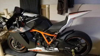 KTM 1190 RC8 - ...