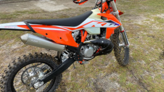 KTM 300 EXC - Delorean!