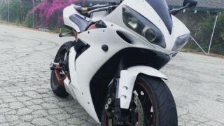 Yamaha YZF R1 - Rocket