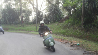 Bajaj Avenger