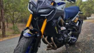 Yamaha FZ-09/MT-09 - Roy