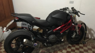 Ducati Monster 796